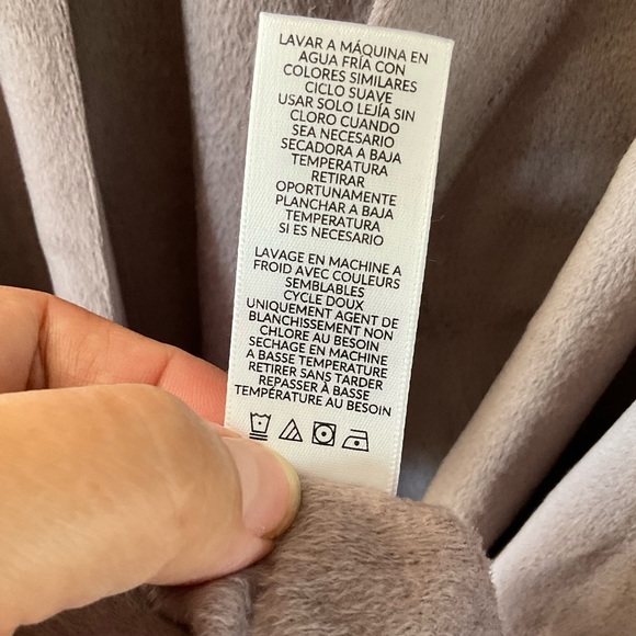 Splendid Velour Robe - Picture 10 of 14